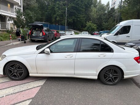 2013 Mercedes-Benz C-Класс 250 CDI III (W204) Рестайлинг, белый, 1740000 рублей, вид 2