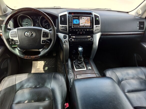 2012 Toyota Land Cruiser 200 Series Рестайлинг 1, серый, 3200000 рублей - вид 11