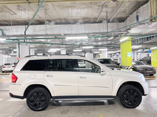 2011 Mercedes-Benz GL-Класс 500 I (X164) Рестайлинг, белый, 3400000 рублей, вид 2