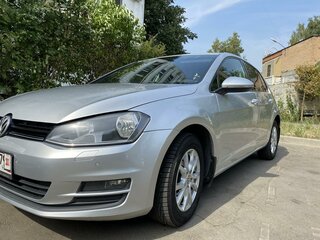 2013 Volkswagen Golf VII, серебристый, 1250000 рублей, вид 1