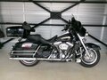 2006 Harley-Davidson Electra Glide, чёрный, 899000 рублей - вид 1