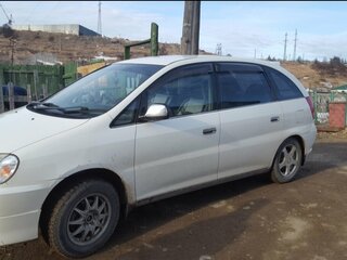 1998 Toyota Nadia, белый, 420000 рублей, вид 1