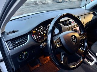 2013 Skoda Octavia III (A7), белый, 1350000 рублей, вид 2
