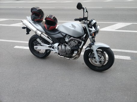 2003 Honda CB 600F Hornet, серебристый, 420000 рублей, вид 1