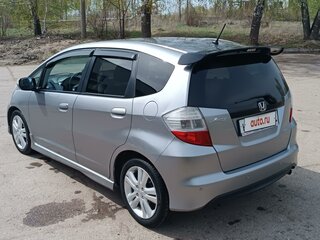 2009 Honda Jazz II, серебристый, 700000 рублей, вид 5