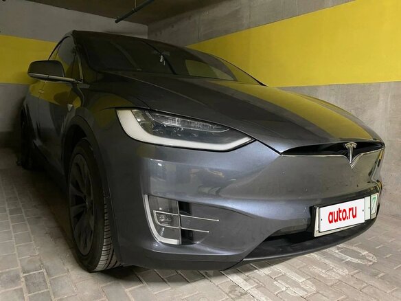2018 Tesla Model X 100D I, серый, 3011172 рублей