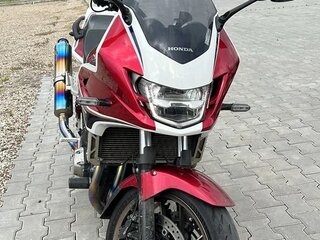 2018 Honda CB 1300, белый, 750000 рублей, вид 3