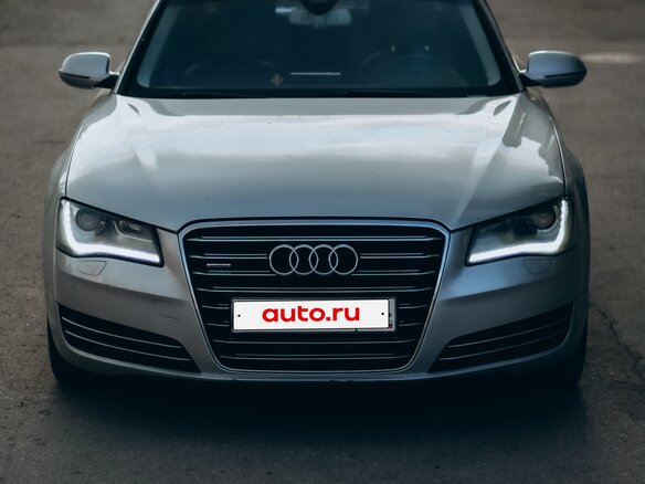 2010 Audi A8 III (D4), серый, 1300000 рублей