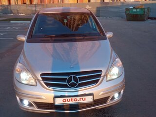 2007 Mercedes-Benz B-Класс 200 I (W245), серебристый, 670000 рублей, вид 4