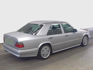 1993 Mercedes-Benz E-Класс 420 I (W124), серебристый, 7990000 рублей, вид 3