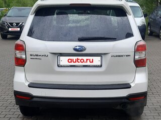 2014 Subaru Forester IV, белый, 1550000 рублей, вид 3