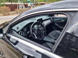 2015 Mercedes-Benz CLA 200 CDI I (C117, X117), чёрный, 1799000 рублей, вид 4