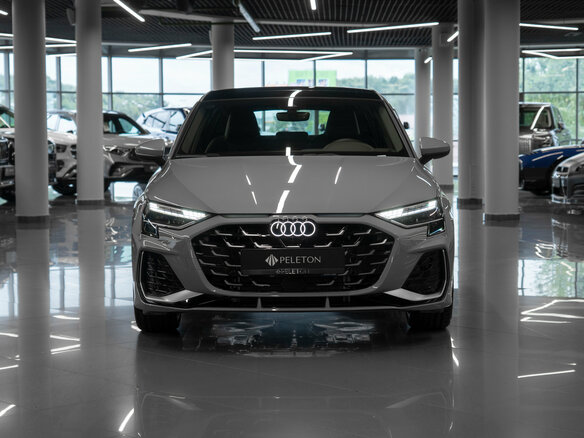 2025 Audi A3 35 TFSI IV (8Y) Рестайлинг, серый - вид 2
