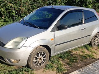 2005 Ford Fiesta Mk5, серебристый, 215000 рублей, вид 1