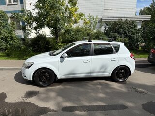 2011 Kia Ceed I Рестайлинг, белый, 735000 рублей, вид 5