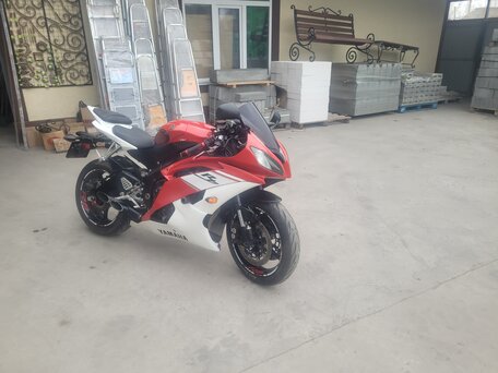 2009 Yamaha YZF-R6, красный, 690000 рублей, вид 2