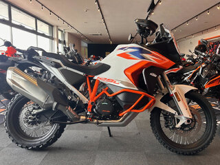 2023 KTM 1290 Super Adventure R, оранжевый, 1800000 рублей, вид 1