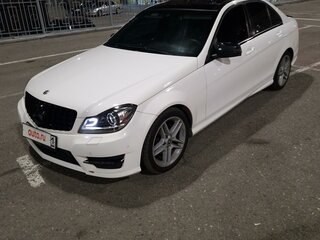 2012 Mercedes-Benz C-Класс 200 III (W204) Рестайлинг, белый, 1700000 рублей, вид 1