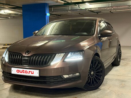 2018 Skoda Octavia III (A7) Рестайлинг, коричневый, 1749000 рублей, вид 2