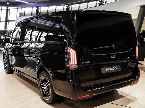 2024 Mercedes-Benz V-Класс 300 d длинный III (W447) Рестайлинг 2, чёрный - вид 6