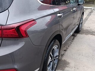 2020 Hyundai Santa Fe IV, серый, 5000000 рублей, вид 4