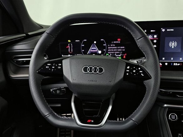 2025 Audi Q5 40 TDI III (GU), белый, 6800000 рублей - вид 6