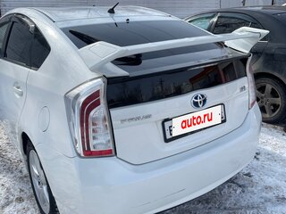 2012 Toyota Prius III Рестайлинг (XW30), белый, 950000 рублей, вид 2