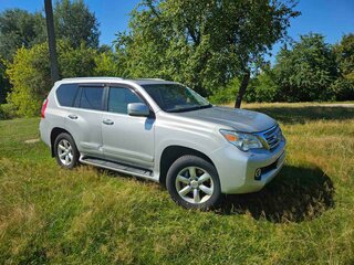 2011 Lexus GX 460 II, серебристый, 2300000 рублей, вид 3