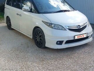 2004 Honda Elysion I, белый, 1550000 рублей, вид 3