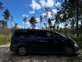 2006 Honda Elysion I, серый, 800000 рублей, вид 2