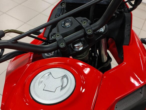 2026 Loncin MS250, красный, 179900 рублей - вид 14