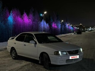 2003 Nissan Sunny B15, белый, 300000 рублей, вид 1