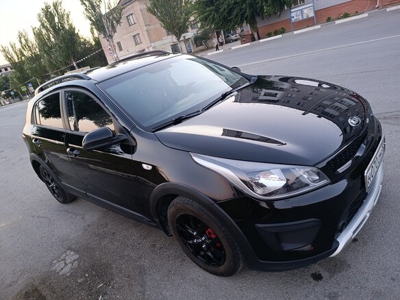 2018 Kia Rio X-Line IV, чёрный, 1650000 рублей