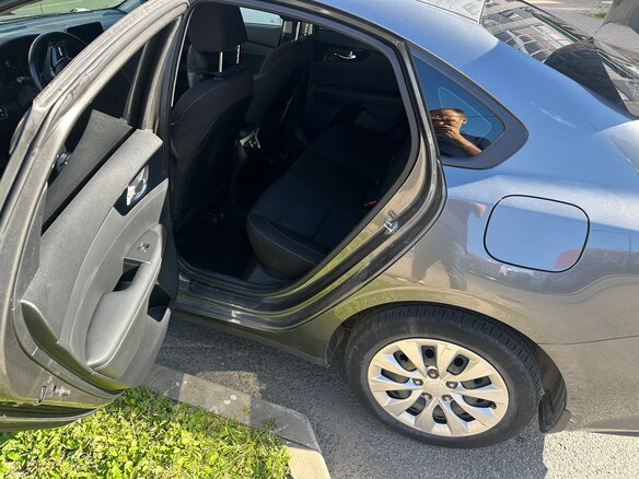 2019 Kia Cerato IV, серый, 1750000 рублей - вид 1