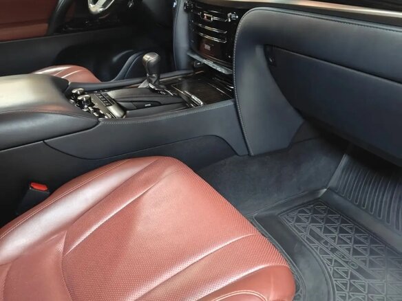 2021 Lexus LX 570 III Рестайлинг 2, белый, 12990000 рублей - вид 15