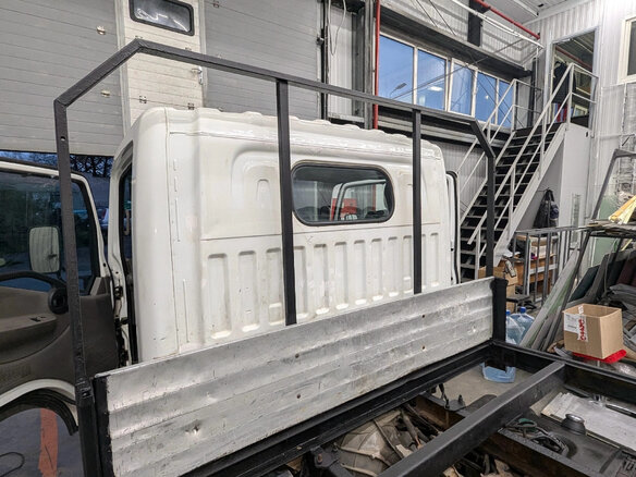 2011 Nissan Cabstar, белый, 1300000 рублей - вид 19