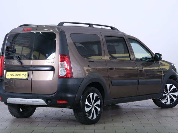 2021 Lada (ВАЗ) Largus Cross I Рестайлинг, коричневый, 979000 рублей - вид 5