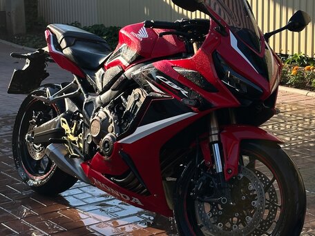 2022 Honda CBR 650R, красный, 1200000 рублей, вид 4