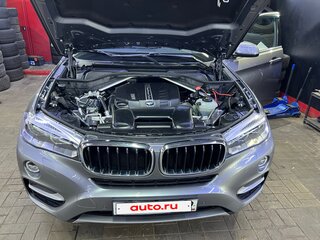 2018 BMW X6 30d II (F16), серый, 5800000 рублей, вид 2