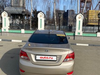 2012 Hyundai Solaris I, бежевый, 840000 рублей, вид 4