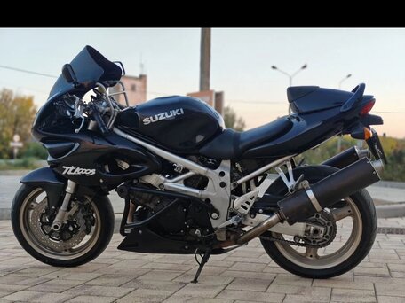 1999 Suzuki TL 1000, чёрный, 570000 рублей, вид 1