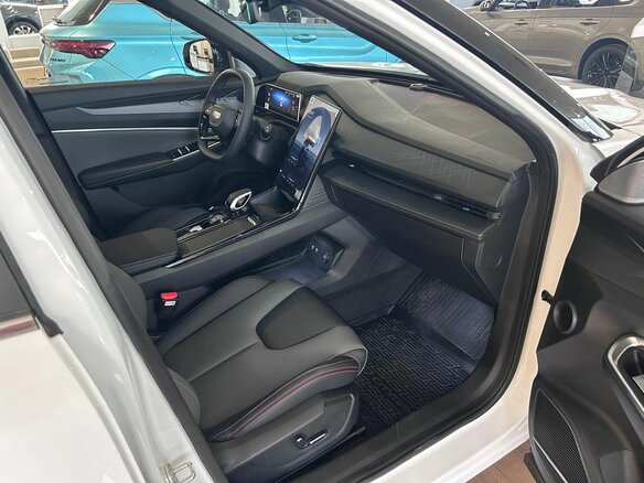 2026 Geely Cityray, белый - вид 14