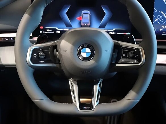 2025 BMW 5 серии 520d xDrive VIII (G60/G61/G68), серый - вид 5