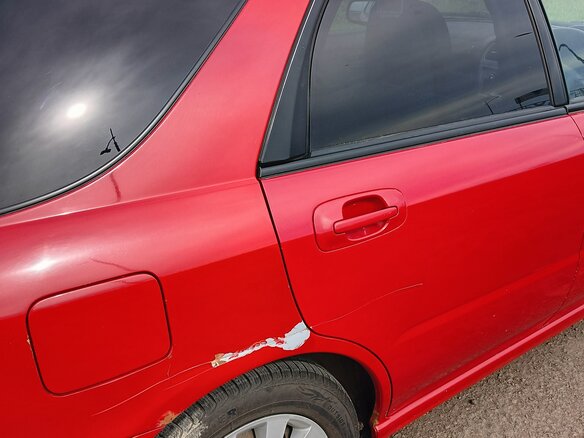 2004 Subaru Impreza II Рестайлинг 1, красный, 365000 рублей - вид 17
