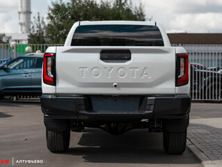 2026 Toyota Hilux IX, белый, 7300000 рублей, вид 5