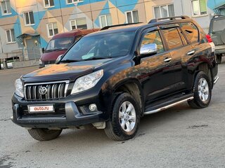 2011 Toyota Land Cruiser Prado 150 Series, красный, 3200000 рублей, вид 1