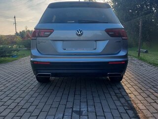 2019 Volkswagen Tiguan Allspace II, серебристый, 2700000 рублей, вид 4
