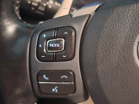 2018 Lexus IS 300 III Рестайлинг, чёрный, 2850000 рублей - вид 10