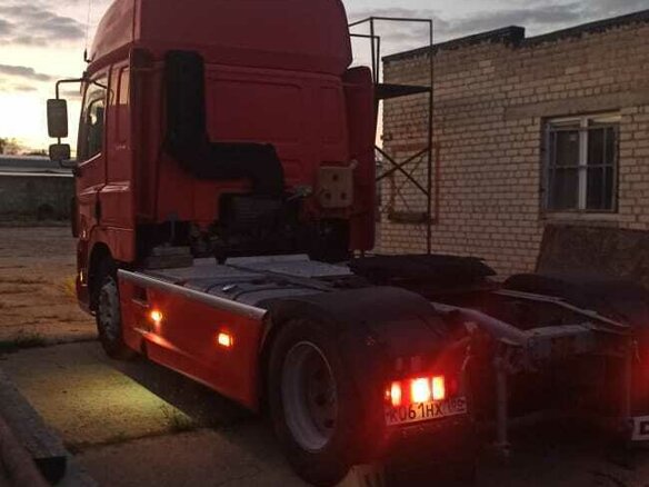 2003 DAF CF 85, красный, 2100000 рублей - вид 2