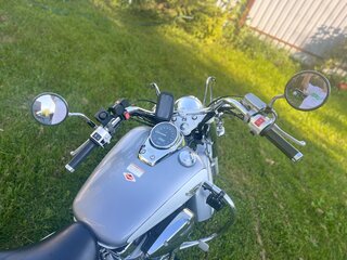 2007 Honda Shadow 750, серебристый, 800000 рублей, вид 2